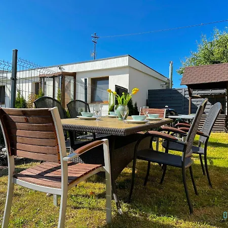 Lejlighed Gdynia Apartment- Tranquil Retreat, 15 Minutes To The Sea & Gdansk Center