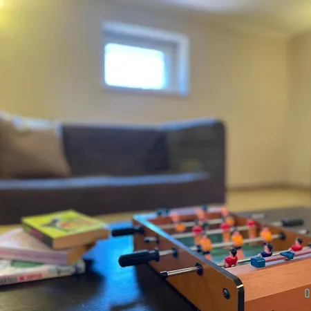 Gdynia Apartment- Tranquil Retreat, 15 Minutes To The Sea & Gdansk Center