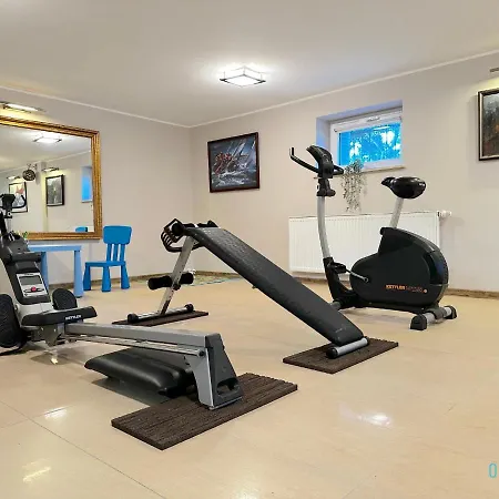 Gdynia Apartment- Tranquil Retreat, 15 Minutes To The Sea & Gdansk Center Lejlighed Borkowo (Gdansk)
