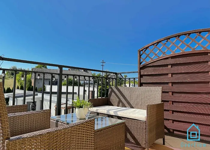 公寓 Gdynia Apartment- Tranquil Retreat, 15 Minutes To The Sea & Gdansk Center *