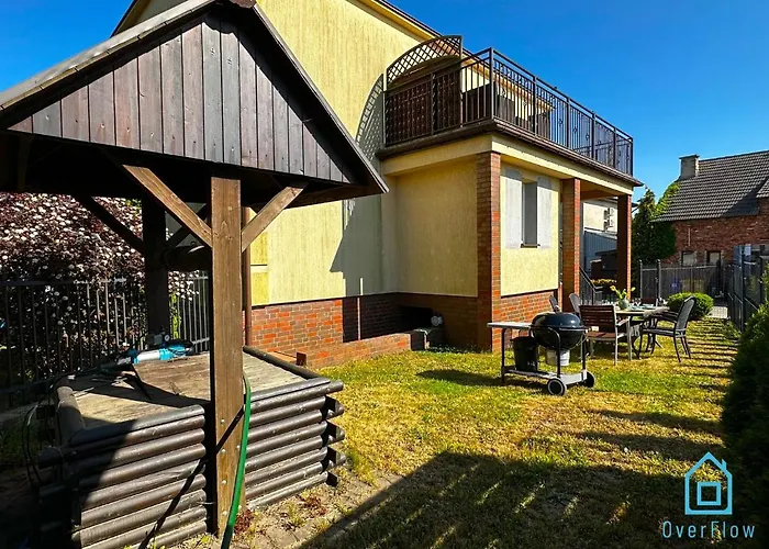 Gdynia Apartment- Tranquil Retreat, 15 Minutes To The Sea & Gdansk Center * Borkowo (Gdansk)