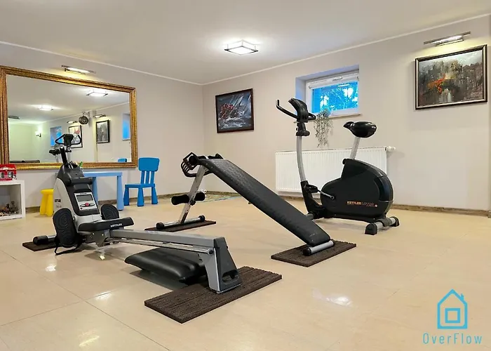 Gdynia Apartment- Tranquil Retreat, 15 Minutes To The Sea & Gdansk Center 公寓 Borkowo (Gdansk)